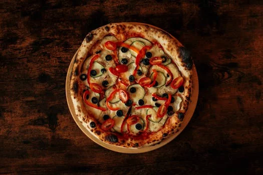 veggie pizza with fresh vegetables